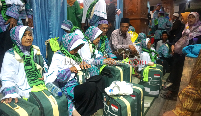 Haji Termuda Umur 18 Tahun, Tertua 89 Tahun