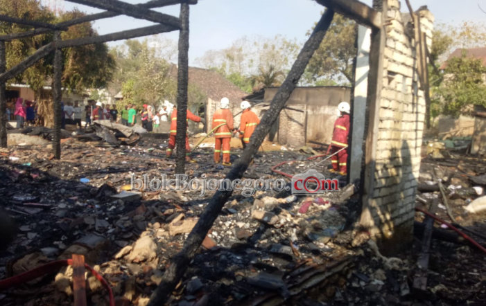 Kompor Gas Ditinggal Menyala, Empat Rumah Terbakar