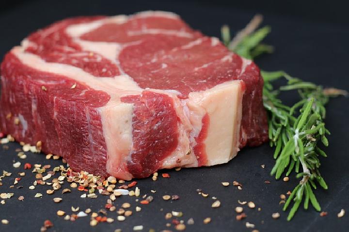 Tips Kurangi Kolesterol setelah Konsumsi Daging Selama Idul Adha
