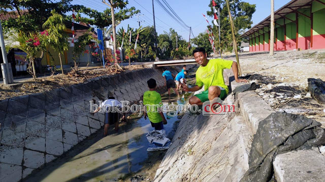 Kuliah Kerja Nyata, Begini Kegiatan Mahasiswa di Desa Kedaton