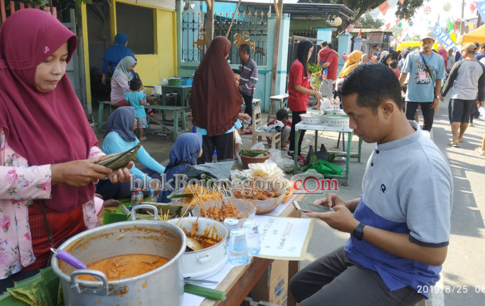 Kelurahan Ngrowo Launching Kampung Lontong Lodeh Pedal