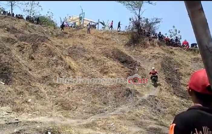 Ratusan Rider Luar Kota Antusias