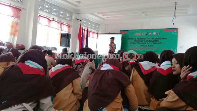 Kursus Mahir Dasar Perkuat Kompetensi Lulusan PGMI STAI Attanwir