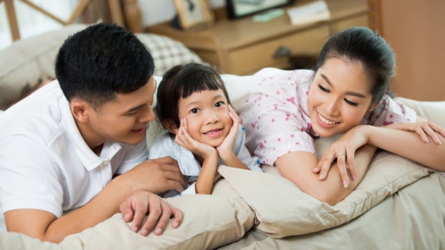 20 Pertanyaan yang Bisa 'Pancing' Anak Cerita Pengalamannya di Sekolah