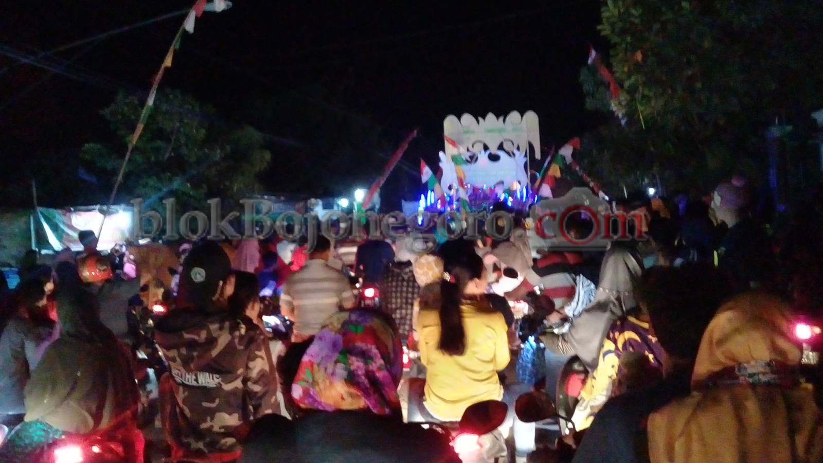 Ada Festival Oklik, Jalan PUK Kanor Macet Total