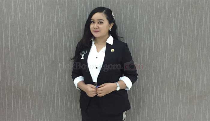 Terdesak Kebutuhan, Sekarang Ketagihan Bisnis Jastrip