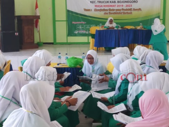 Mantan Anggota DPRD Nahkodai Fatayat di Bojonegoro