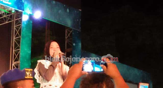 Konser Sabyan Gambus Bawakan 7 Lagu
