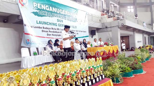 Wabup Ajak Orang Tua Puasa Gadget Mulai Pukul 18.00 hingga 21.00 WIB
