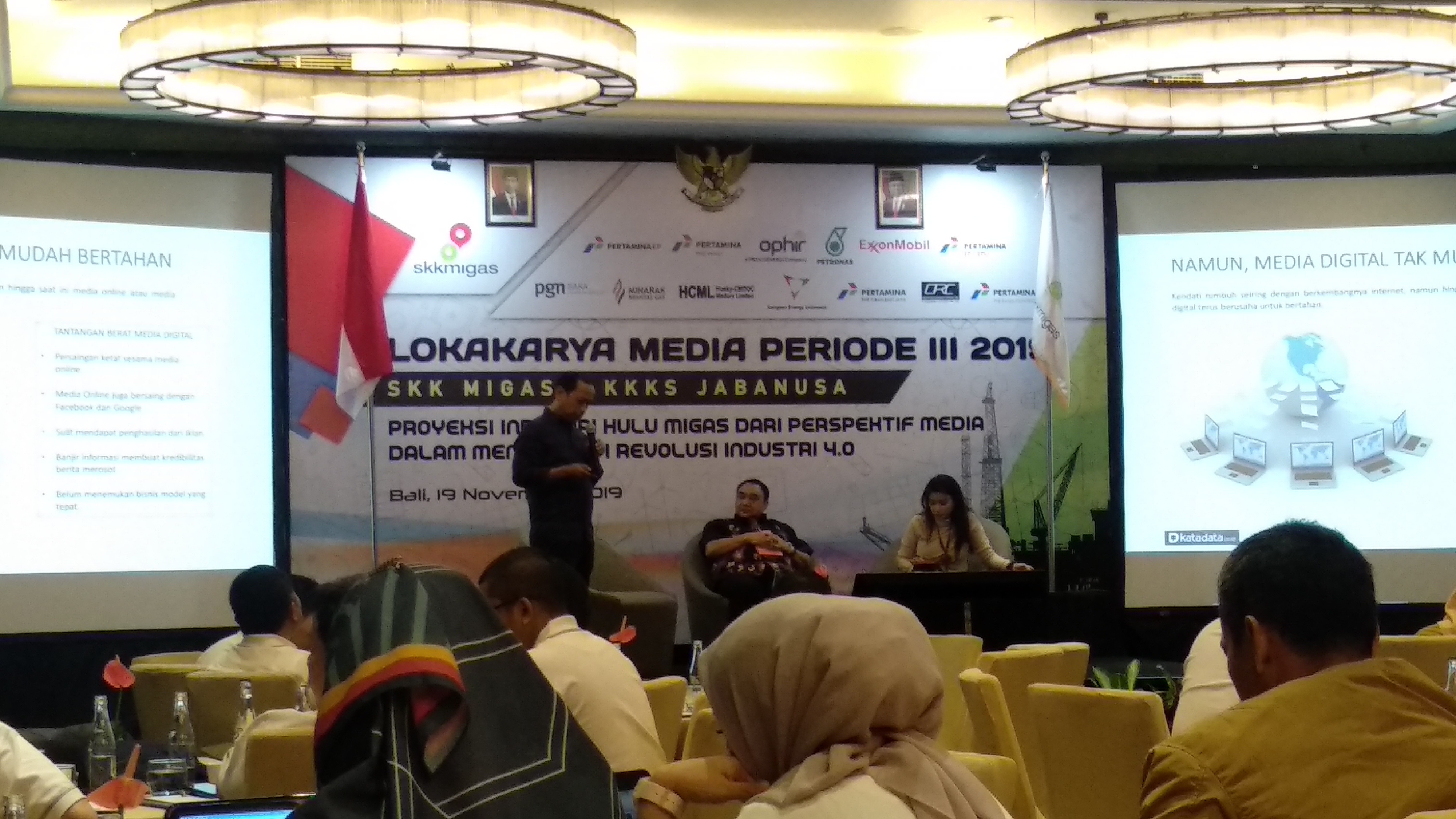 Media Cetak Tergerus, Media Digital Tak Mudah Bertahan
