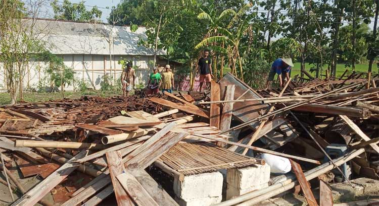 4 Hari, 1.544 Rumah Rusak Disapu Angin