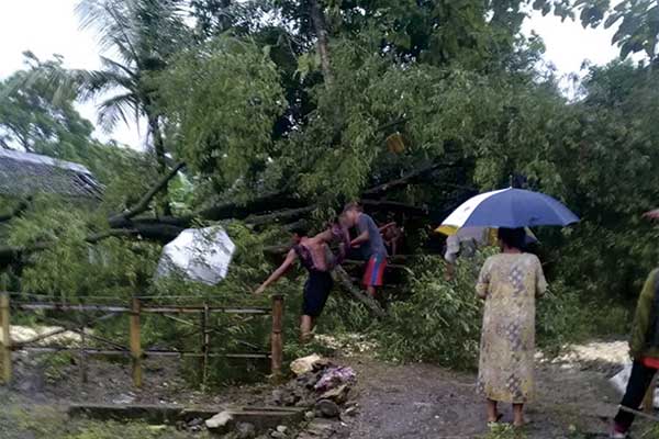 Akibat Angin Kencang, Kerugian Rp3,5 Miliar