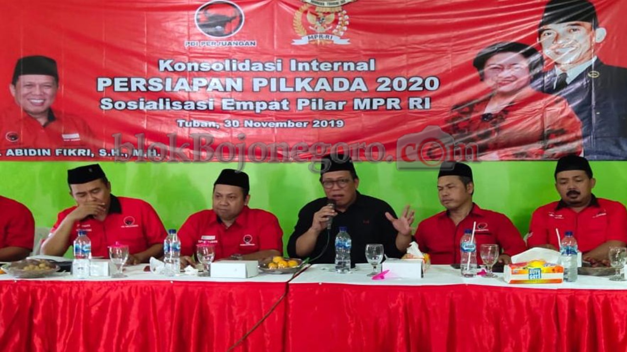 Abidin Fikri Ajak Kader PDIP Jadi Penerang Kehidupan Marhaen