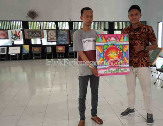 Kaligrafi Milik MI Ulul Albab Turut Dipajang di Pameran Kaligrafi 2019