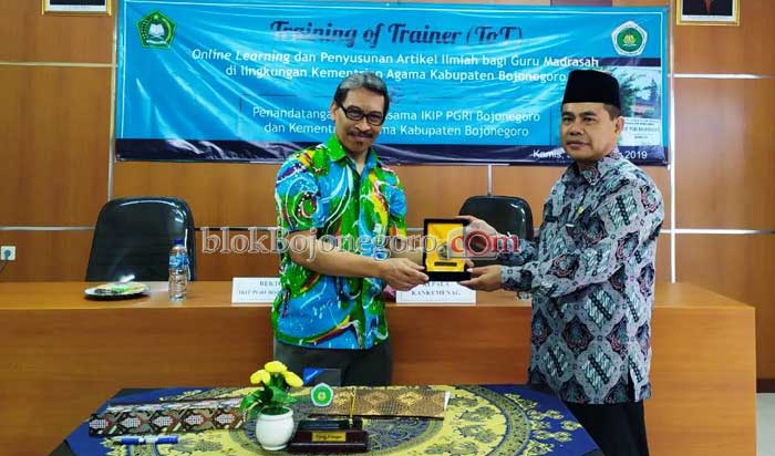 IKIP PGRI Bojonegoro Jalin Kerjasama dengan Kemenag Bojonegoro