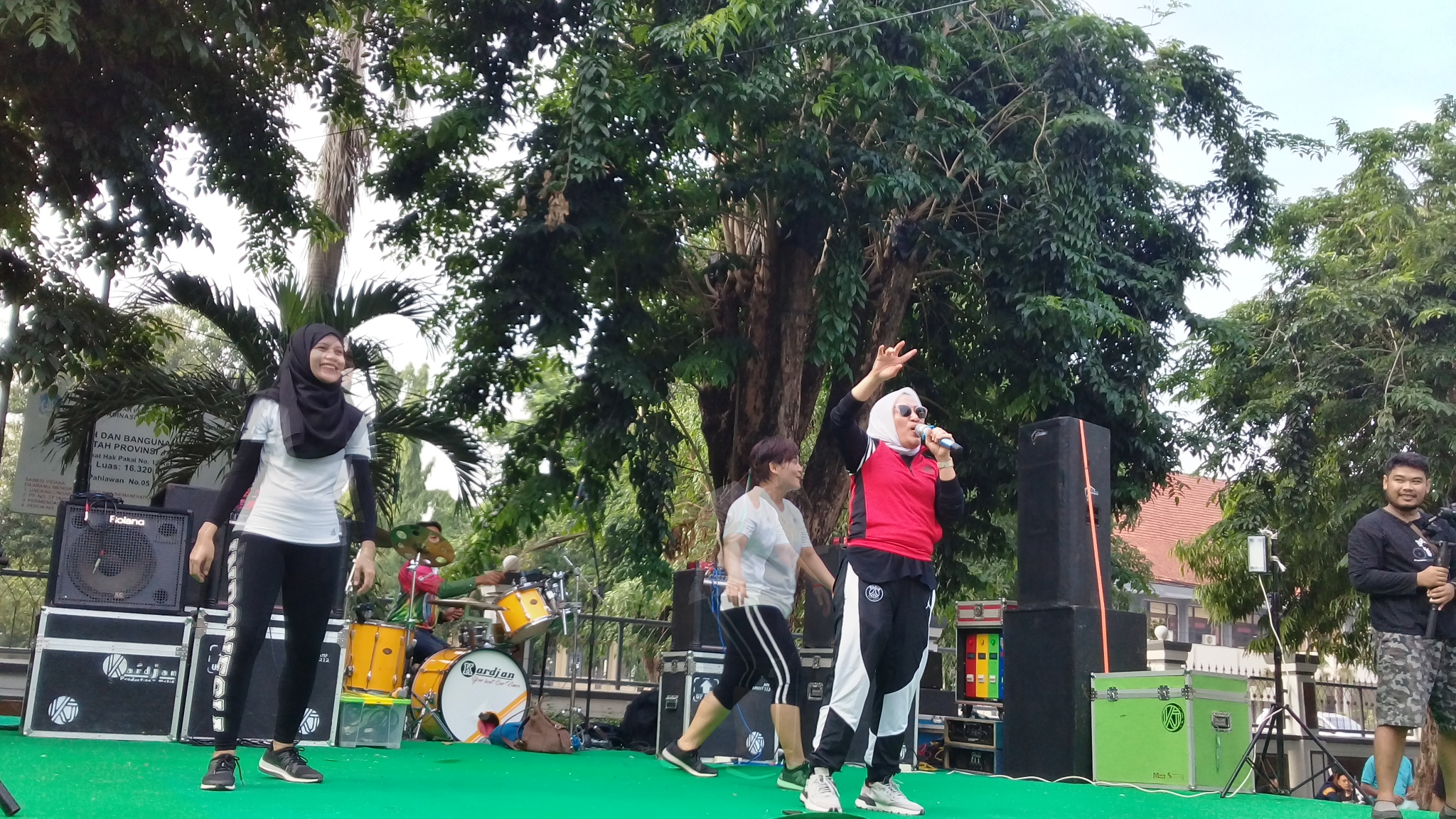 Bupati Launching Single Serta Gerakan Senam Ayo Produktif