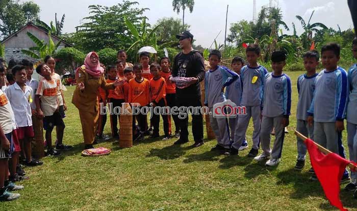 Kegiatan Akhir Tahun, Permainan Tradisional Hipnotis Keceriaan Anak-anak