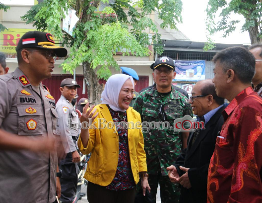 Bupati, Kapolres dan Dandim Bersepeda Pantau Gereja