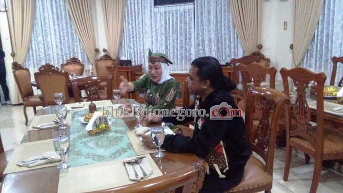 Didi Kempot Dijamu Bupati di Rumdin