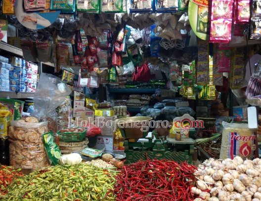 Nataru, Harga Bawang Merah, Lombok dan Telur Naik