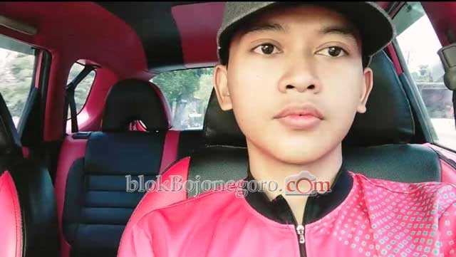 Dari Berjualan HP, Kini Merambah Ke Mobil