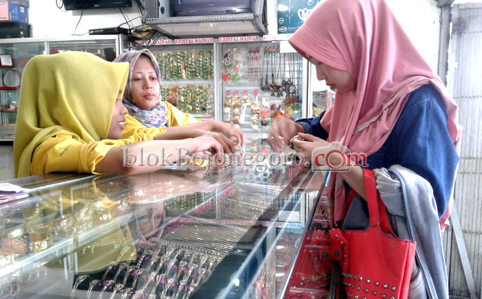 Harga Buyback Meroket Naik Rp10.000 Per Gram