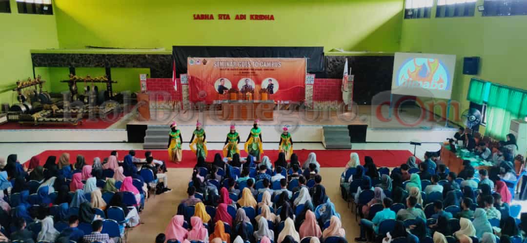 340 Siswa Ikuti Seminar Goes to Campus Himabo UM
