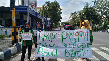 HMP PGMI IAI Sunan Giri Bojonegoro Galang Dana untuk Korban Banjir di Jabodetabek