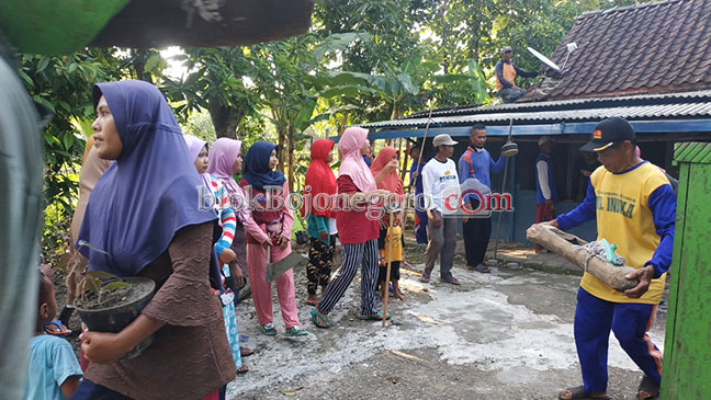 Diduga Beda Pilihan Pilkades, Kakek 80 Tahun Diusir dari Rumah