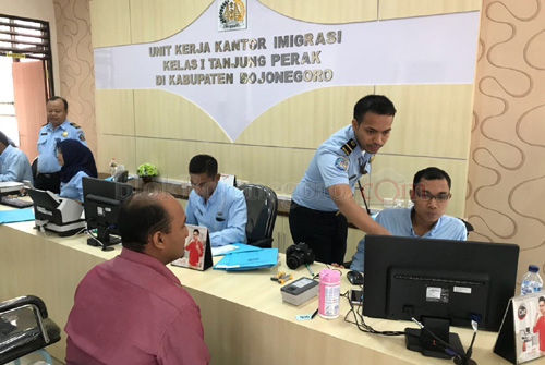 Berangkat Juni, Paspor Haji Bojonegoro Kurang 10 Persen