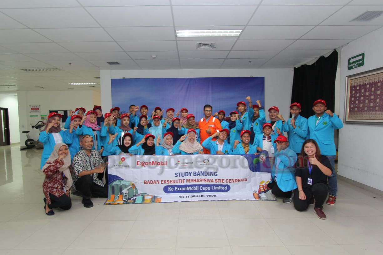 Mahasiswa STIE Cendekia Kunjungi Lapangan Banyu Urip
