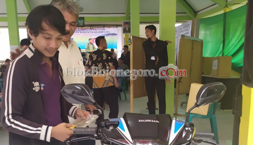 Pilkades Kalitidu Berundian Motor Hingga Perkakas Elektronik