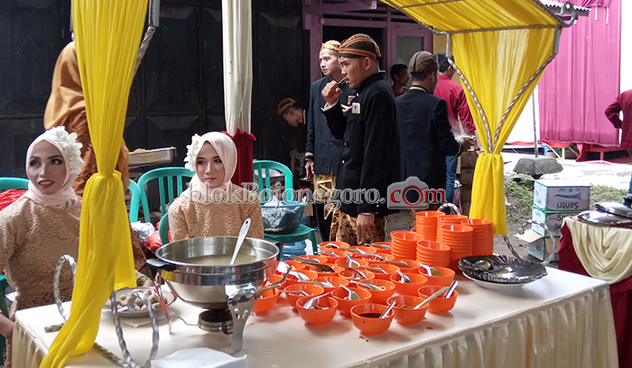 Unik, Pilkades Bak Hajatan Pernikahan ala Jawa
