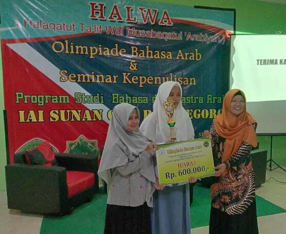 MAI Balen Juara 1 Olimpiade Bahasa Arab se-Bojonegoro
