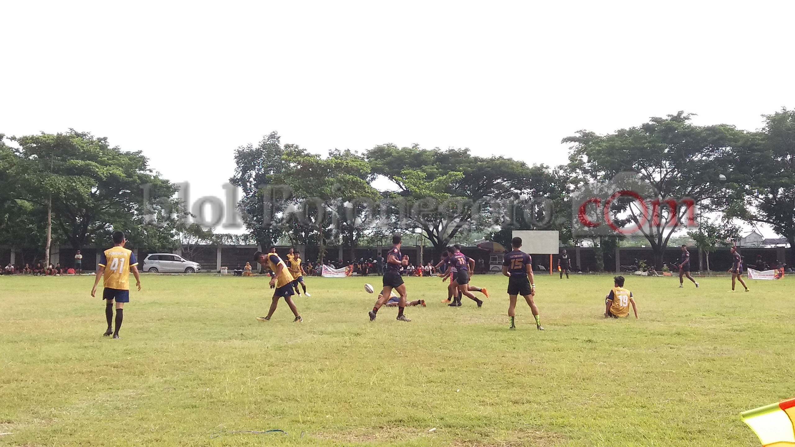 Puluhan Tim Andil dalam Olah Raga Rugby di Bojonegoro