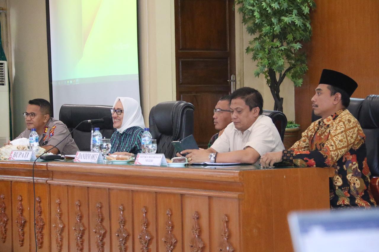 Bupati Ajak Masyarakat Tetap Tenang dan Waspada