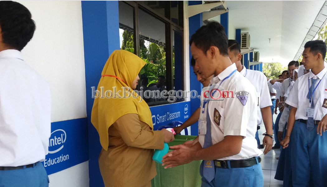 Cairan Antiseptik Langka, Ini Cara SMKN 3 Menyiasati