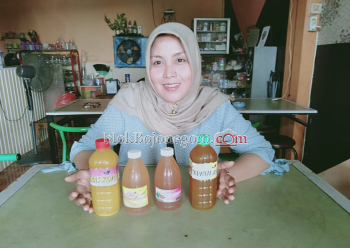 Efek Corona Omzet Pedagang Jamu Tradisional dan Rempah Meroket