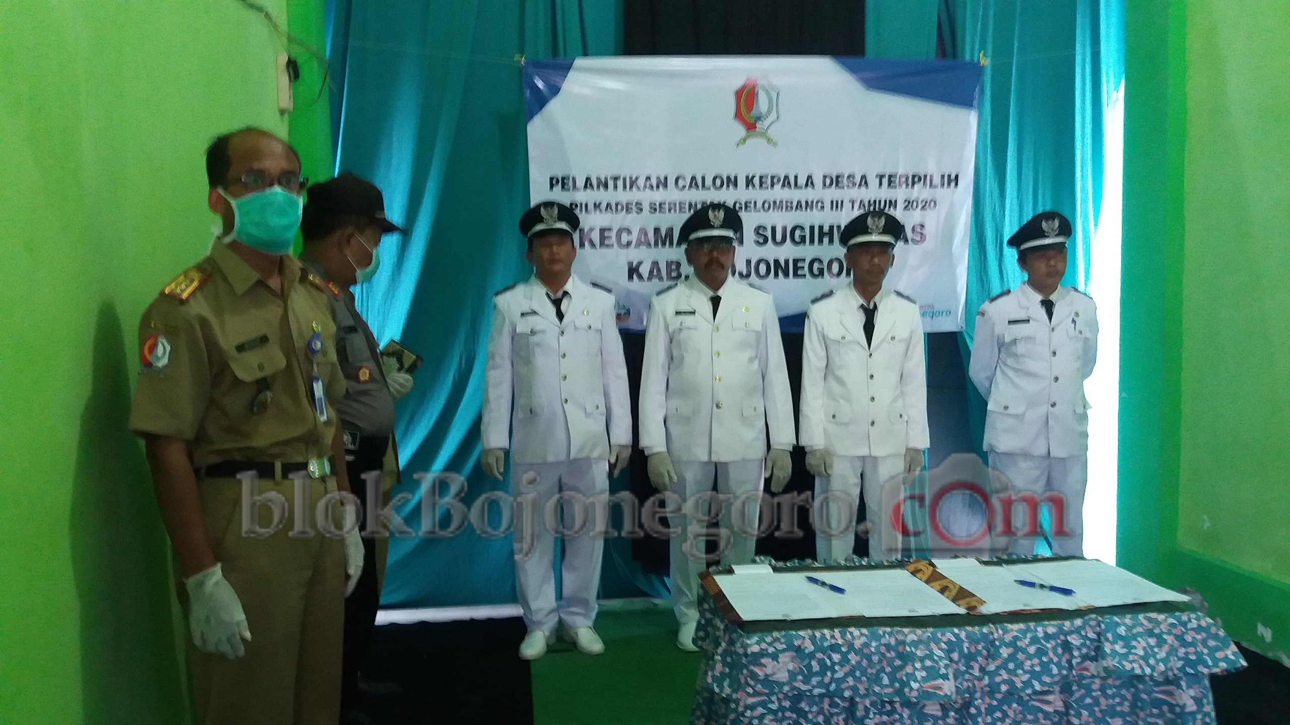 4 Kades di Sugihwaras Dilantik Melalui Vidcon, Satu Kades Langsung Oleh Bupati