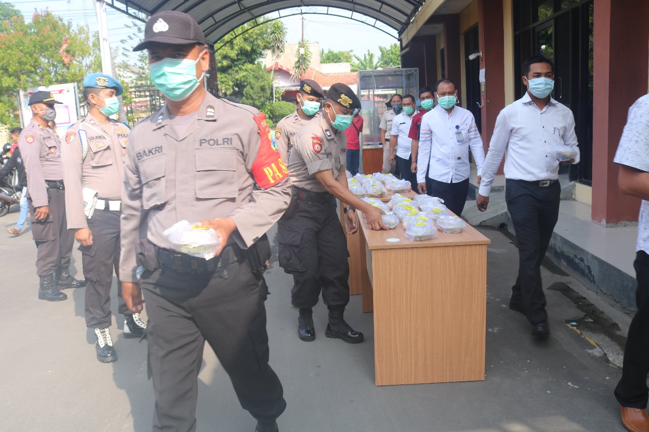 Tangkal Covid-19, Personil Polres Dapat Extra Fooding