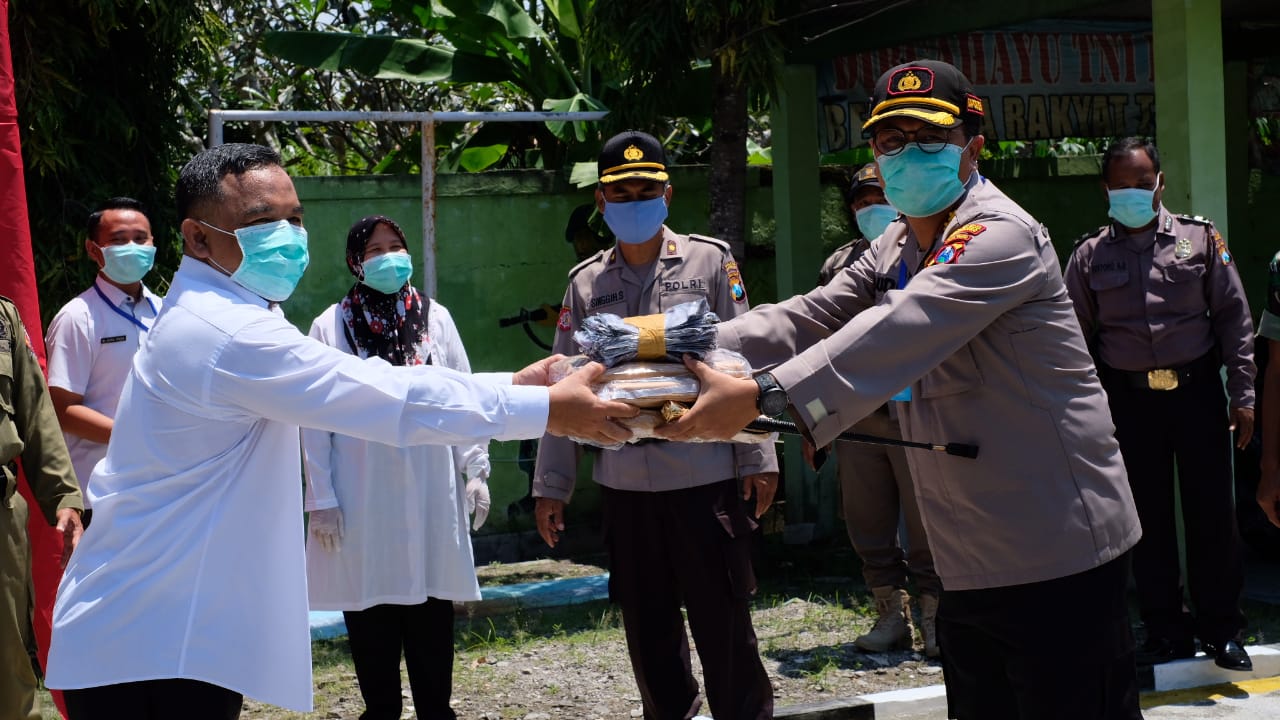 Bentuk Kepedulian Kapolres Kunjungi Posko di Perbatasan