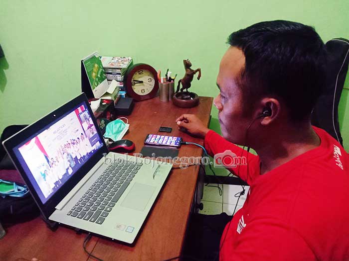 Suasana Meeting Vicon AMSI Jatim