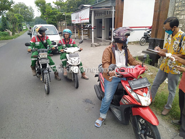 Sidak, Forkopimcam Gayam Temukan Banyak Masyarakat Tak Pakai Masker