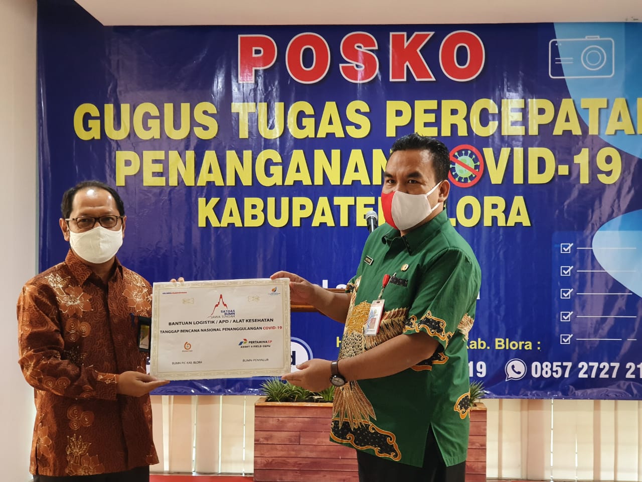 Pertamina EP Cepu Field Salurkan APD Kepada Tim GTPP Blora