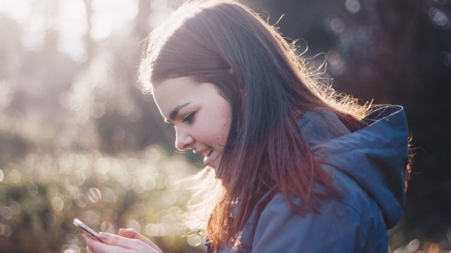 5 Cara Menghapus Perasaan pada Orang yang Tak Tepat