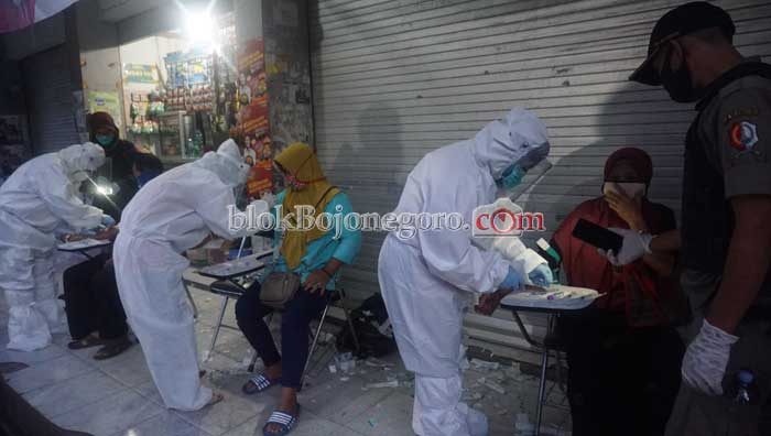 Positif Reaktif dari Rapid Test, Pedagang Diisolasi di 2 Tempat