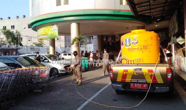 Datangi 4 Supermarket, ini yang Dilakukan Satpol PP