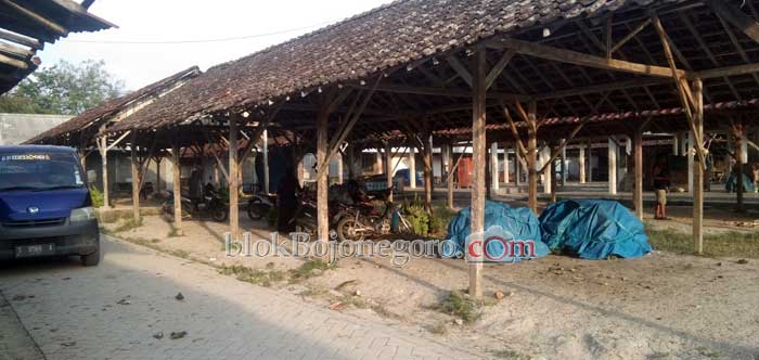Masa Pandemi, Begini Kondisi Pasar Pisang di Ngambon