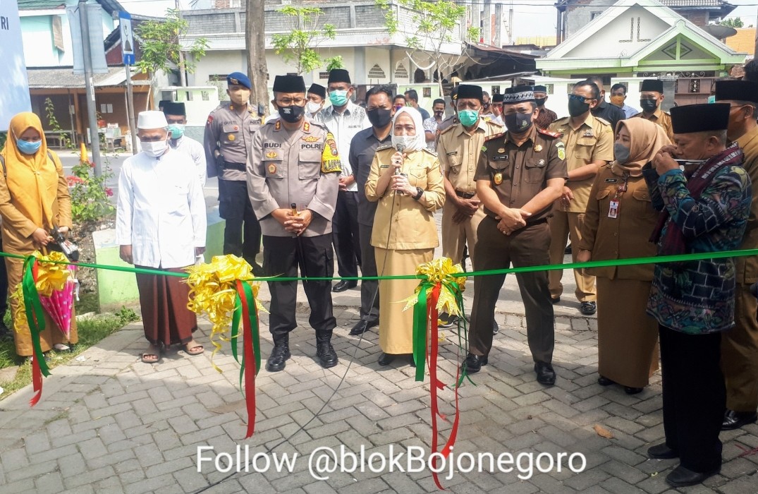 Forkopimda Resmikan Al-Rosyid Jadi Pesantren Tangguh Semeru