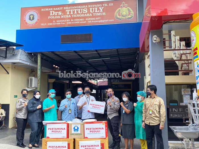 Pertamina Salurkan APD untuk Rumah Sakit di Nusa Tenggara Timur